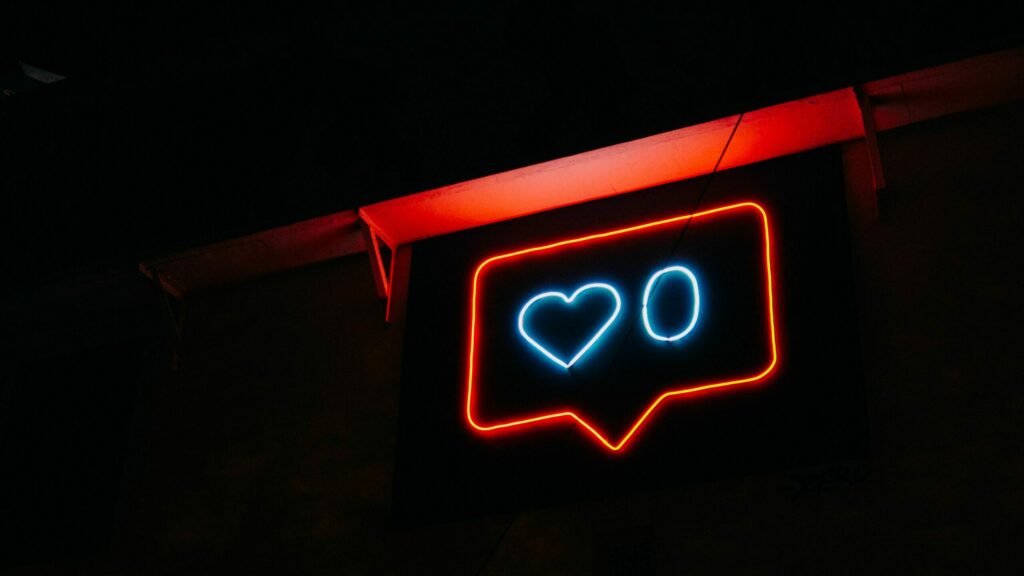 Like-Farmen entlarven: Die schockierenden Methoden, Risiken und Folgen künstlicher Likes 1 Like-Farmen